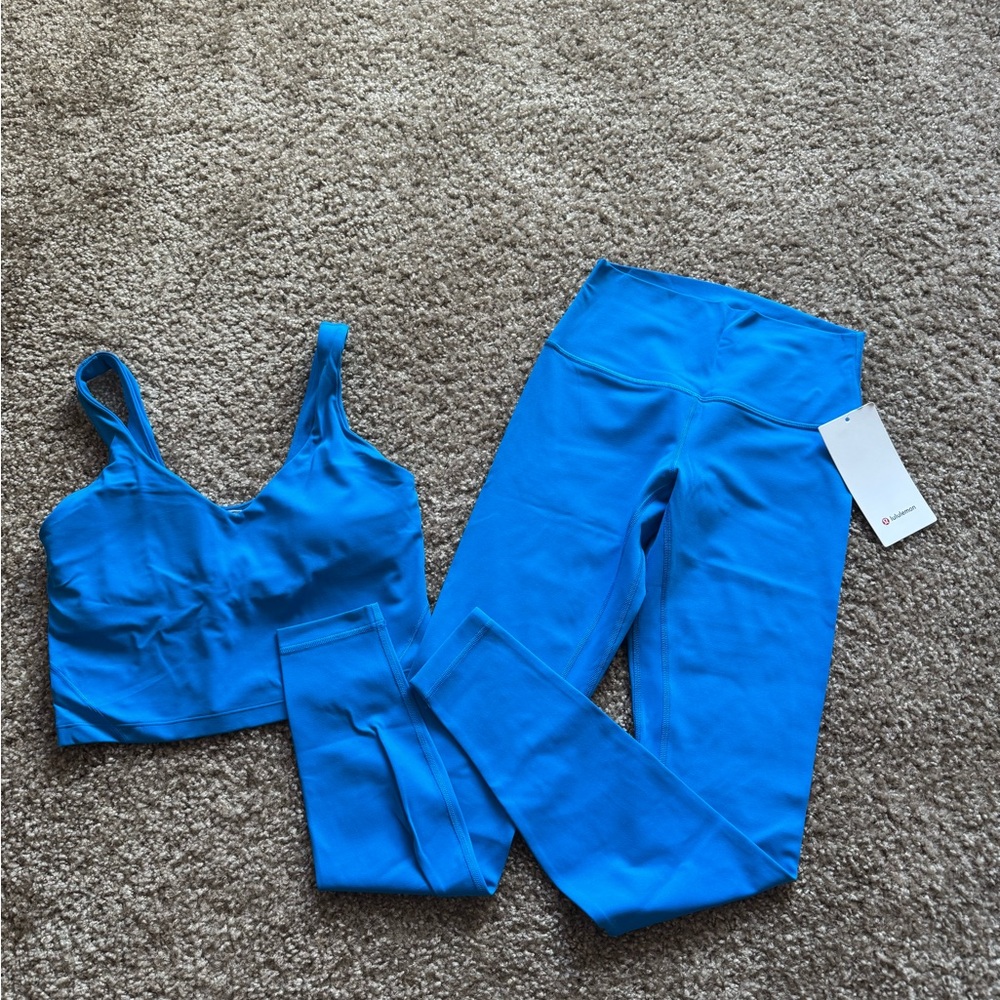 Lululemon poolside blue set